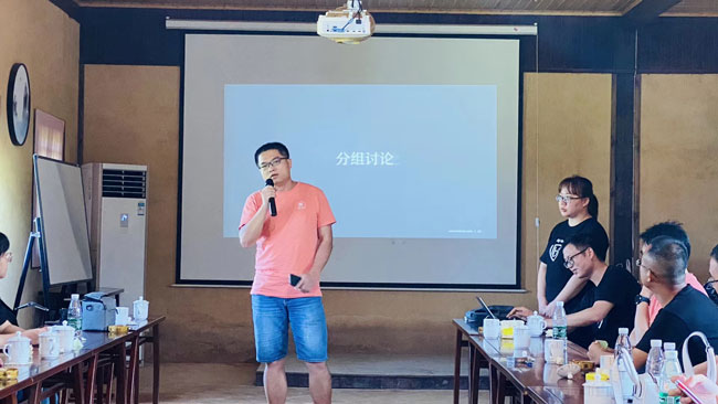 HiShop老兵營班會｜千里馳騁不忘本，共聚一心齊向前